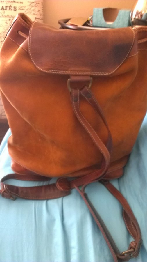 What's 'Timberland brown leather backpack' Worth? Picture