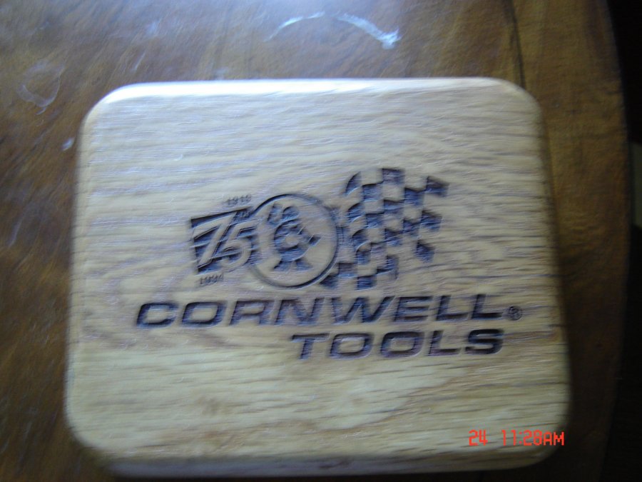 What's 'Cornwell 75th Anniversary knife' Worth? Picture 4