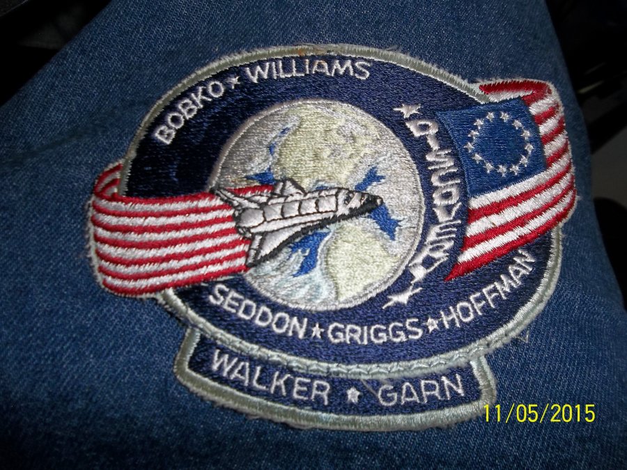 What's 'shuttle discovery iron on patch' Worth? Picture