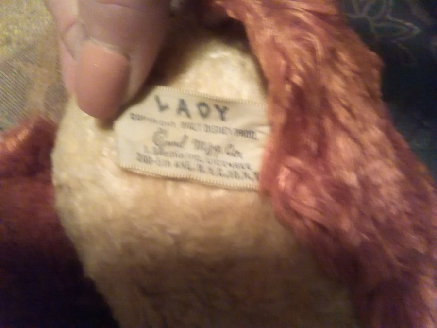 What's 'lady and the tramp doll' Worth? Picture 1