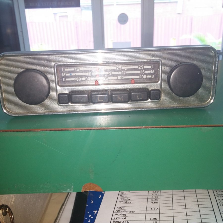 What's 'blaupunkt vintage car radio' Worth? Picture