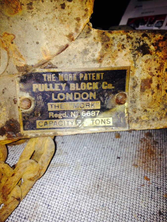 What's 'The mork patent pully block co london block and tackle 2 tonne' Worth? Picture 1