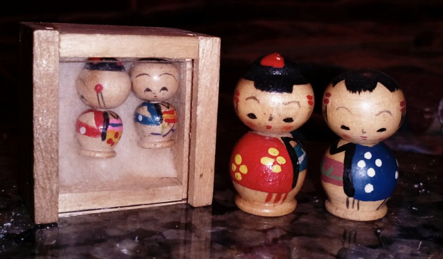 Japanese Wooden kokeshi Doll Picture