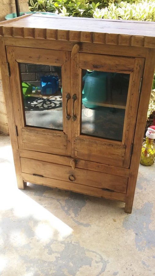 What's 'mexican cabinet with glass doors' Worth? Picture 3