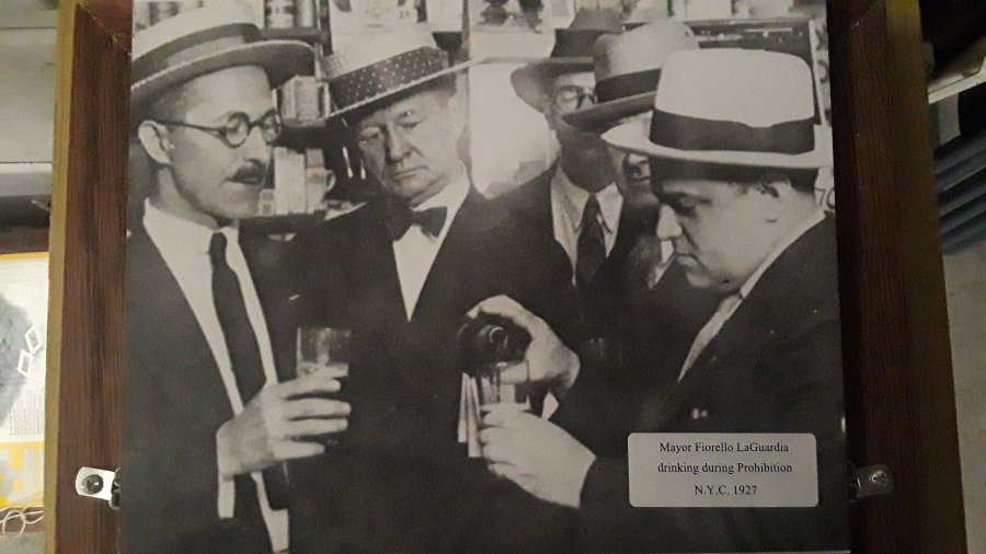 What's 'Photo of mayor laguardia drinking during prohibition' Worth? Picture 1