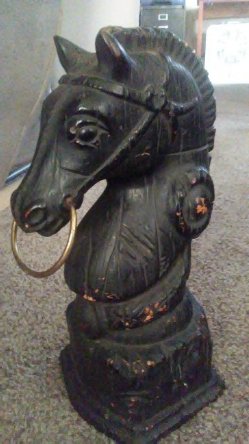 What's 'Cast iron horse head hitching post' Worth? Picture 2